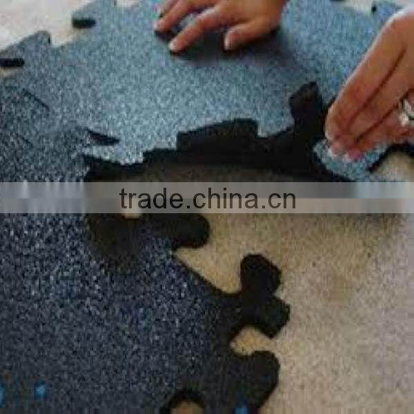 interlocking rubber gym flooring