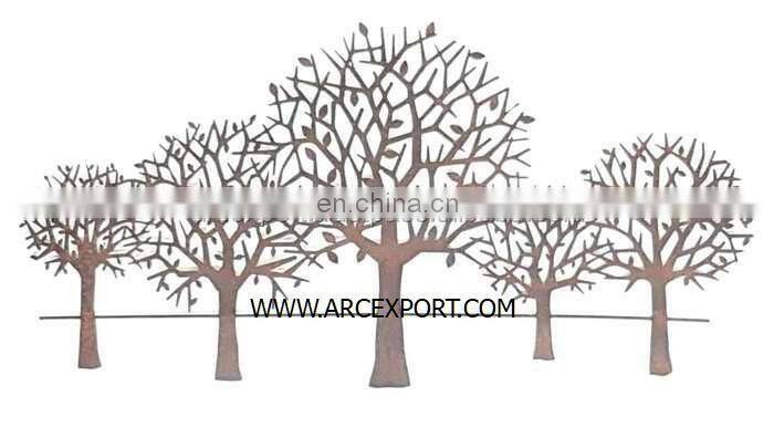 round fancy wall decoration