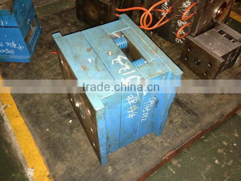 plastic injection mold for plastic socket