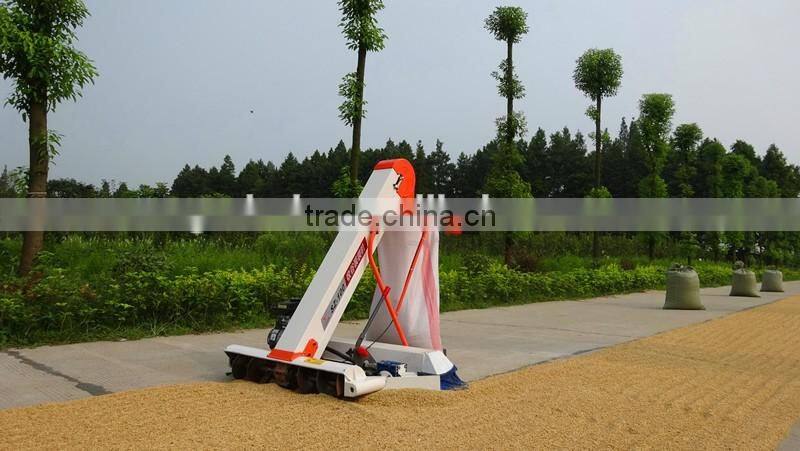 Farm use automatic hand push type cereal rice collection and bagging machine
