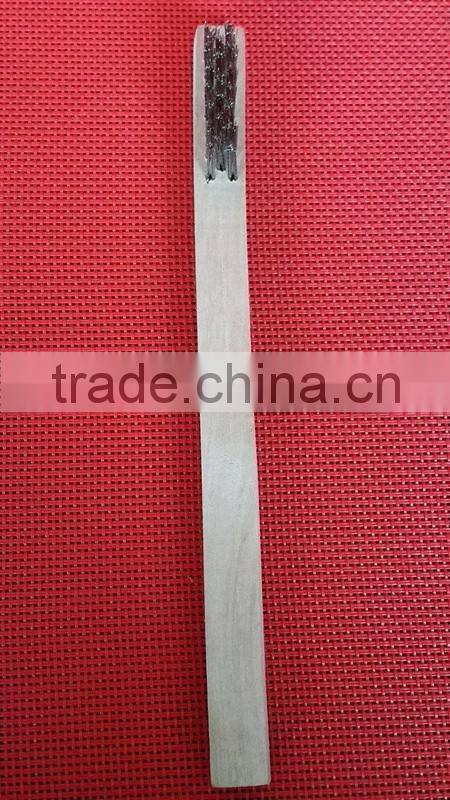 Lightweight Wooden Handle Stainless Steel Wire Brush for Gun Machine and Hardwares