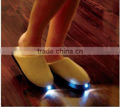 Hot Sales! Indoor LED Slipper For Adults