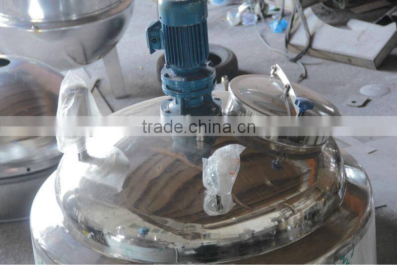 Cold and hot cylinder with electric water heating