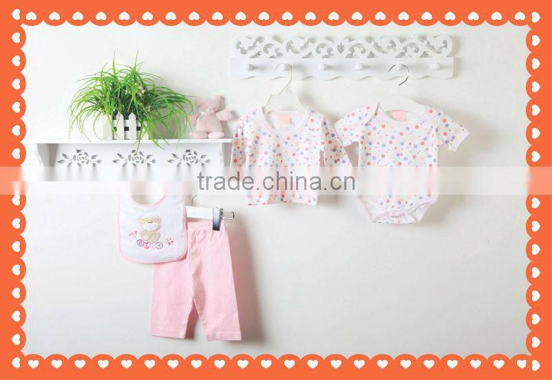 5 pcs baby clothes set mesh bag