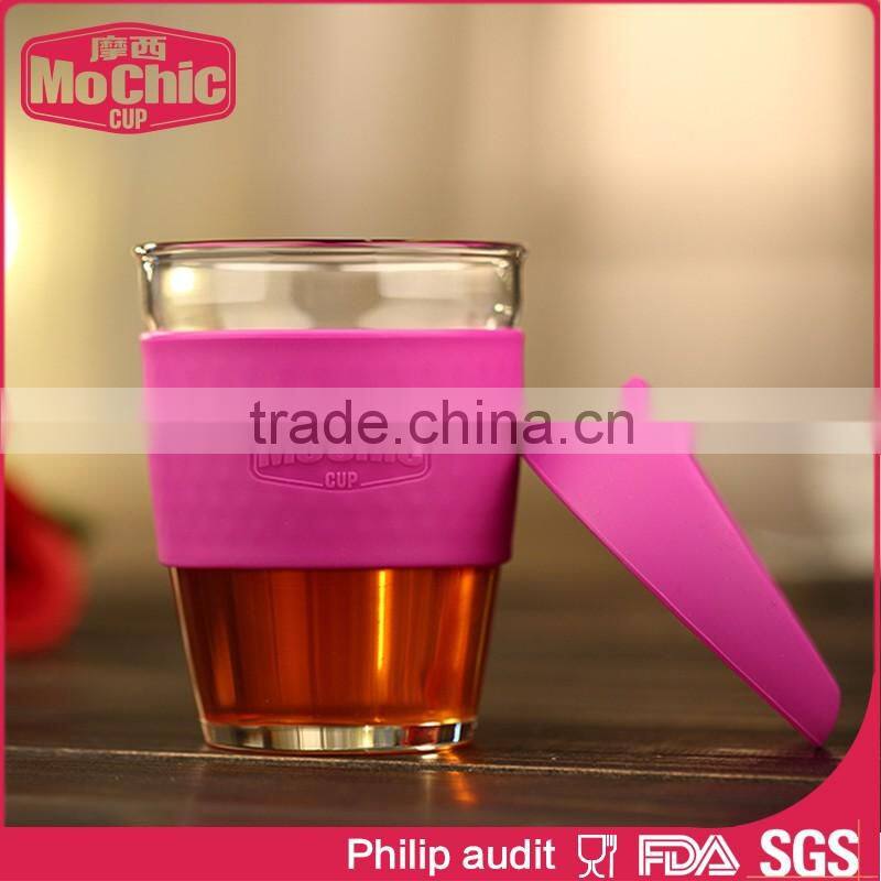 Mochic 360ML/500ML high transparency reusable borosilicate glass bottle with silicone sleeve