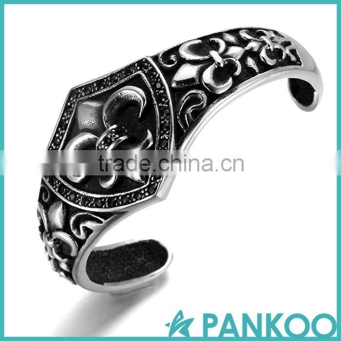 Wholesale Retro fashion classic series of various punk shape Tai silver and titanium unisex atmosphere necessary publicity brace