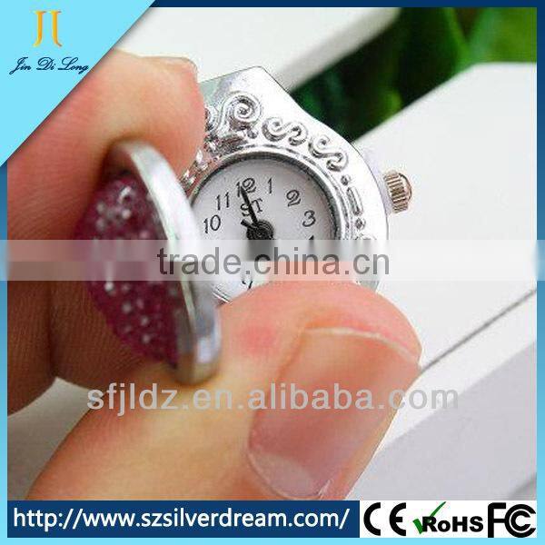 2014 China Made Crystal Diamond New Design Ladies Finger Ring Watch
