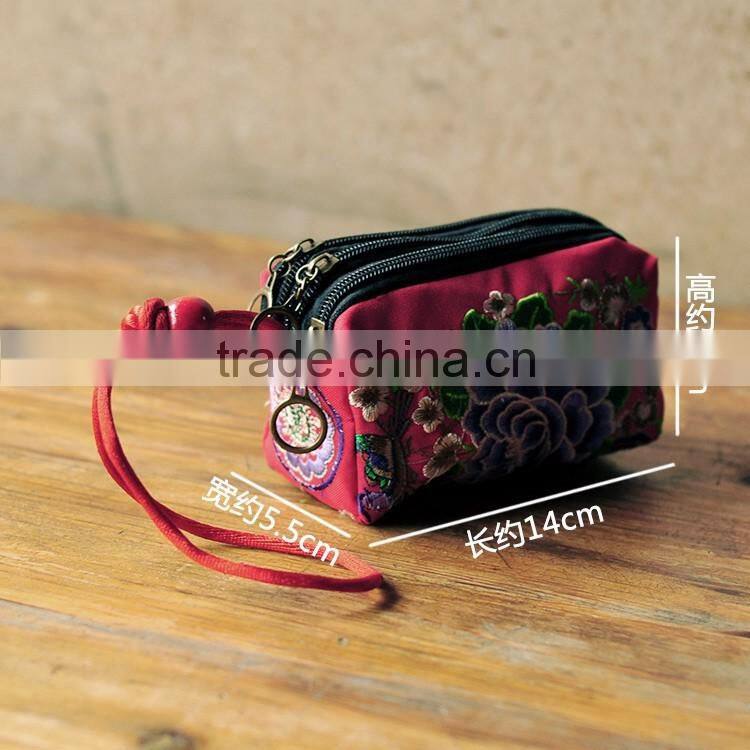 Good feedback wallet with 3 zipper wholesale embroidery clutch bags wallet with tassel