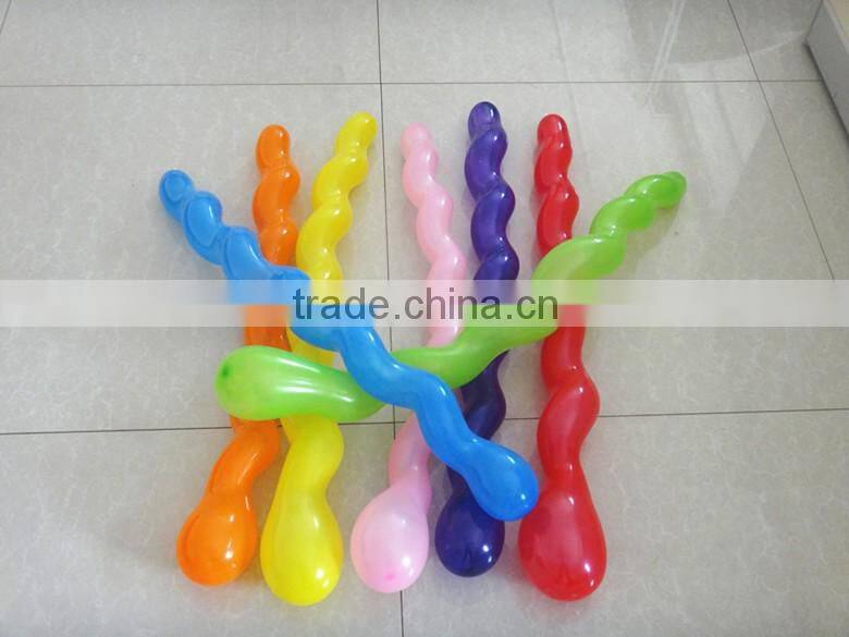 Colorful screw balloons for decoration