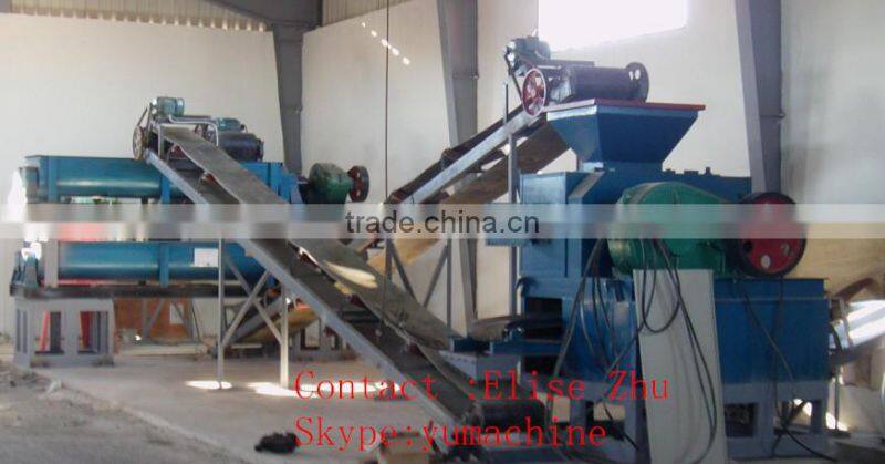 Wood briquette machine