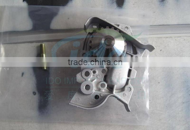 Auto engine cooling water pump for dacia logan 7700866518 8200146301