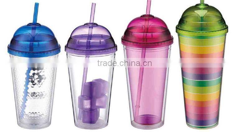 newest and fashion plastic cup with straw