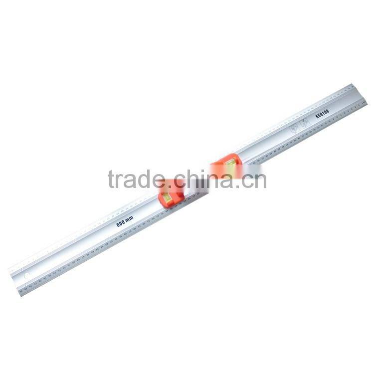 Aluminum ruler with horizon vial