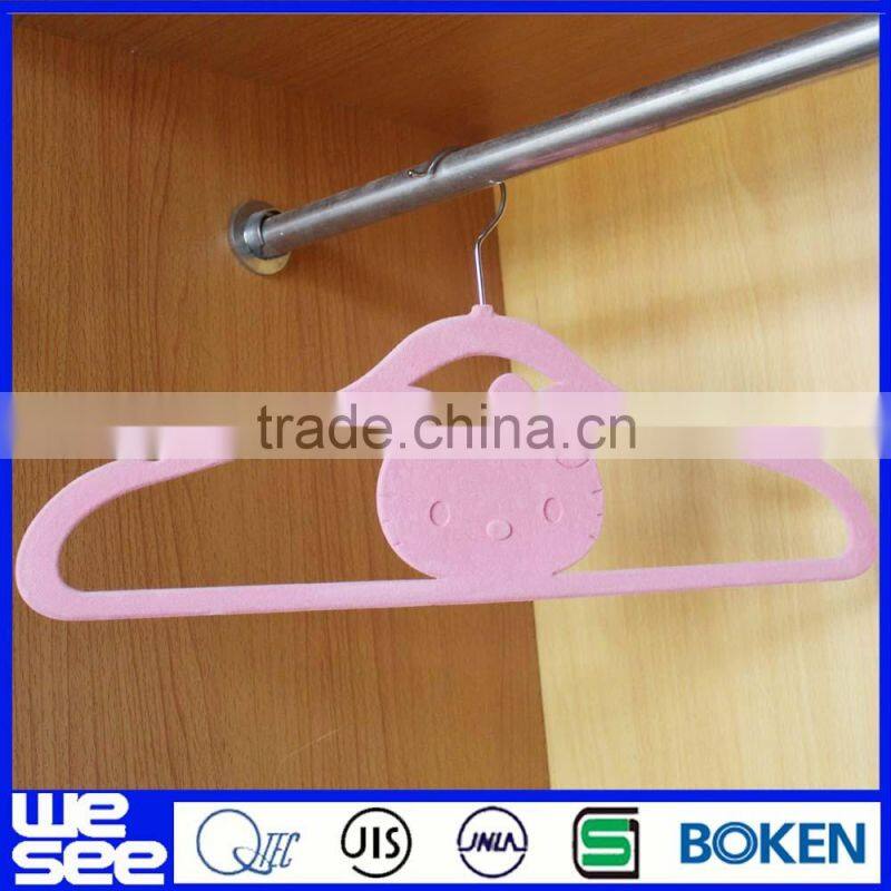 Velvet hanger with cat style