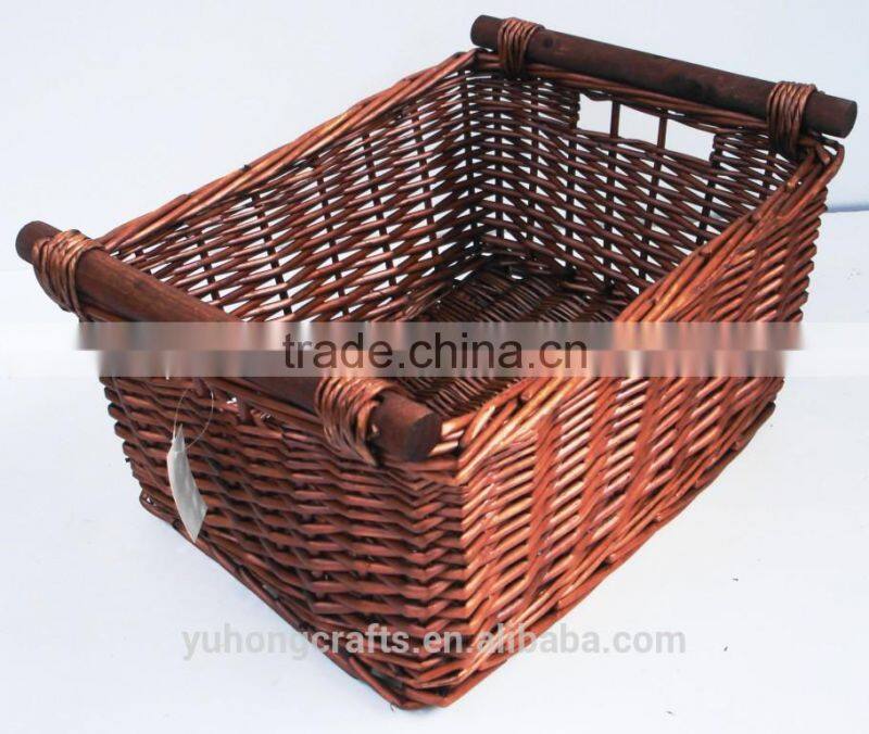 willow picnic basket for 4 person