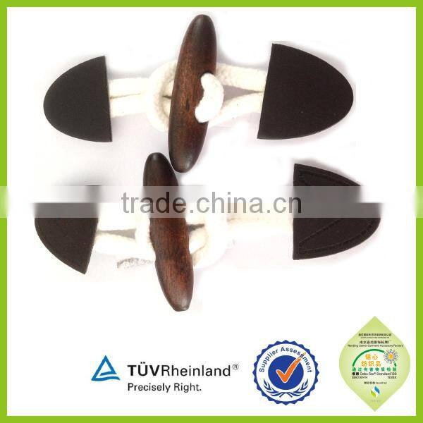 fancy polyester plastic resin toggle button