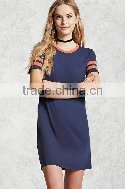 Woman Short Sleeve Round Neck Contrasting Varsity Stripes T-shirt Casual Shift Dress