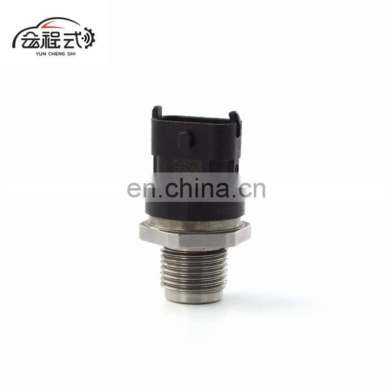 High Quality Fuel Rail Pressure Sensor 0281006425 For Dodge Diesel 5.9L