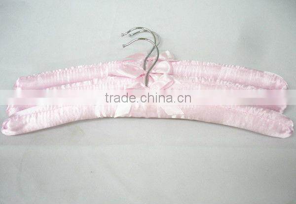 FS-20 Good quality Fabric hanger texile hanger