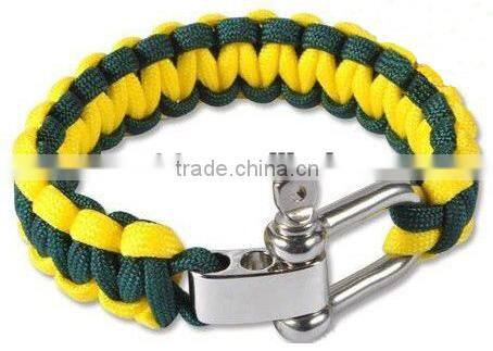 Cheap christmas woven paracord bracelet with logo