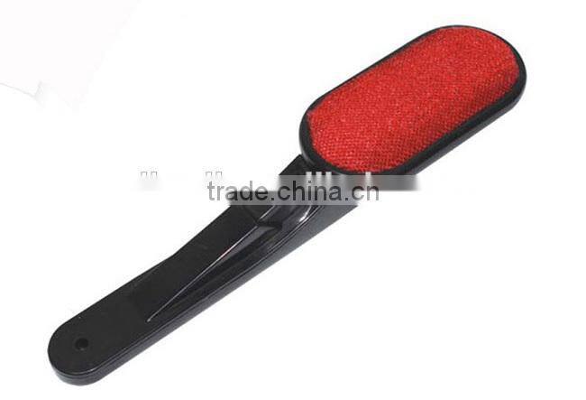 Mini carpet cleaning brush, rotatable cleaning dust clothes brush