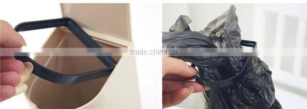 Small Fashion Plastic Trash Can