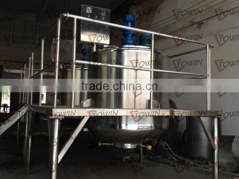 SS304 two motions emulsifying tanks with platform