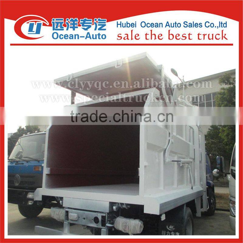 New condition 4x2 compression docking refuse collector