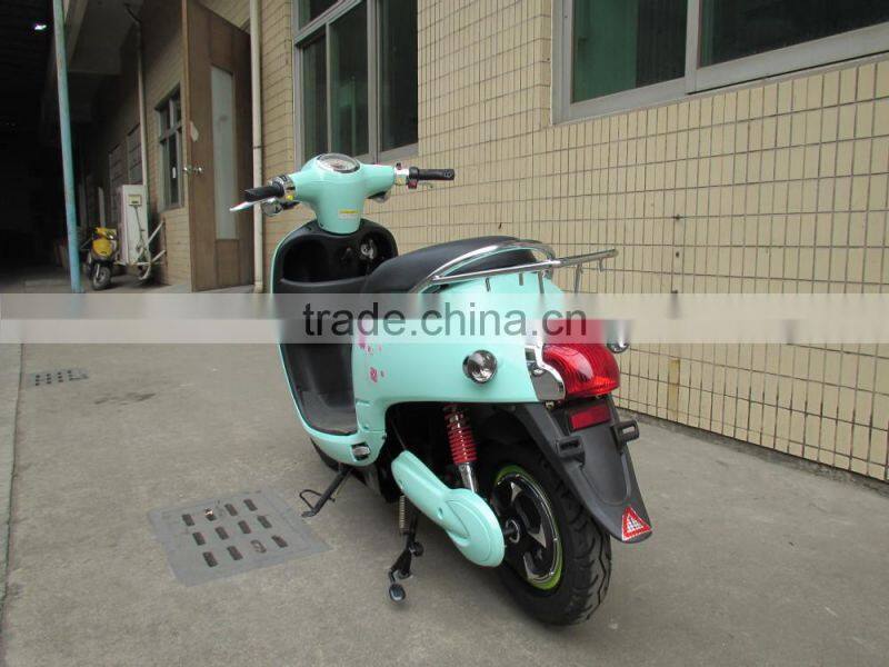Vintage beautiful design popular lower price electric vespa scooters made in China
