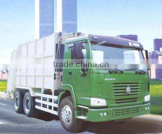 SINOTRUCK HOWO 4x2 Garbage Compactor Truck