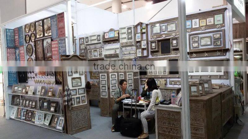 2016 new style decorative antique wooden multi glass photo frame
