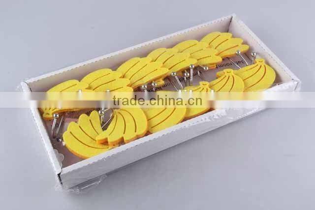 12PC Sucker type fruit shaped felt cloth hook