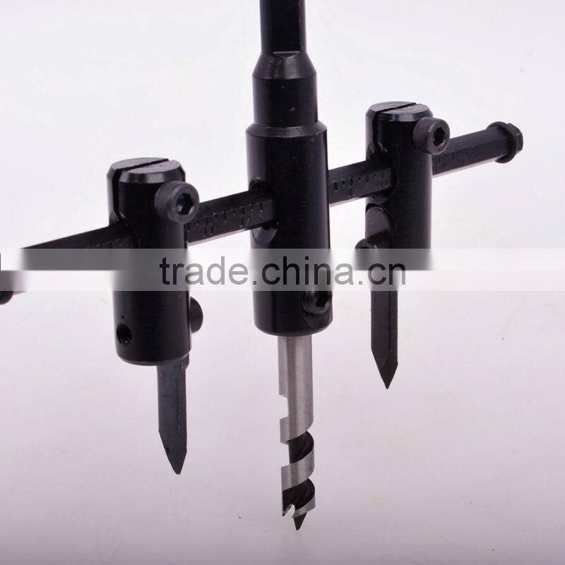 Adjustable carpentry hole saw
