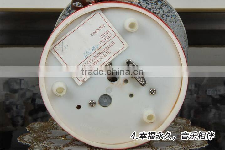 Hot selling Creative Home decoration snow globe Christmas snow globe