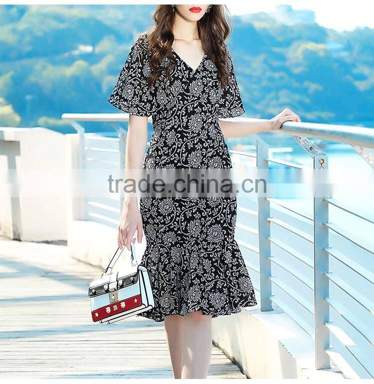 Maxnegio floral print bohemian dress v neck border print fabric dress