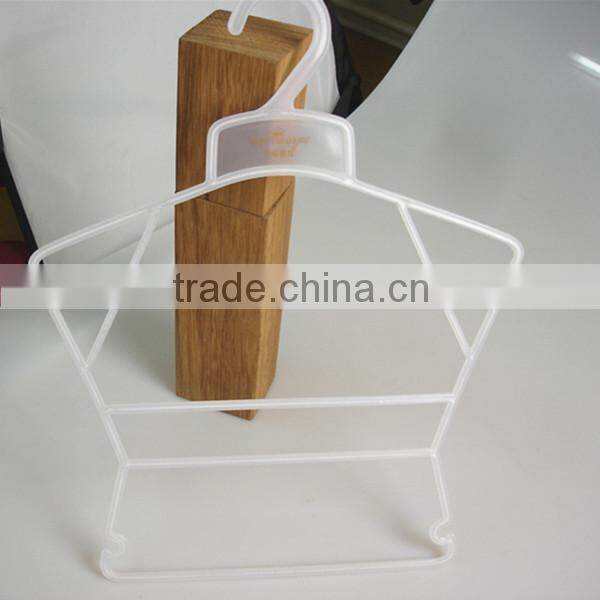 LM979 cheap plastic hangers for swimwear