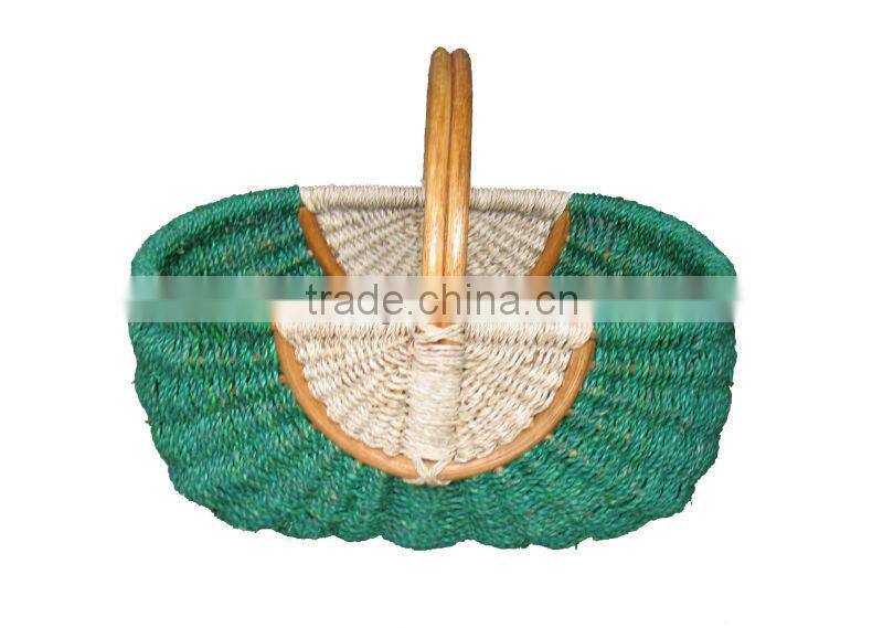 Rattan picnic basket with lid green colour