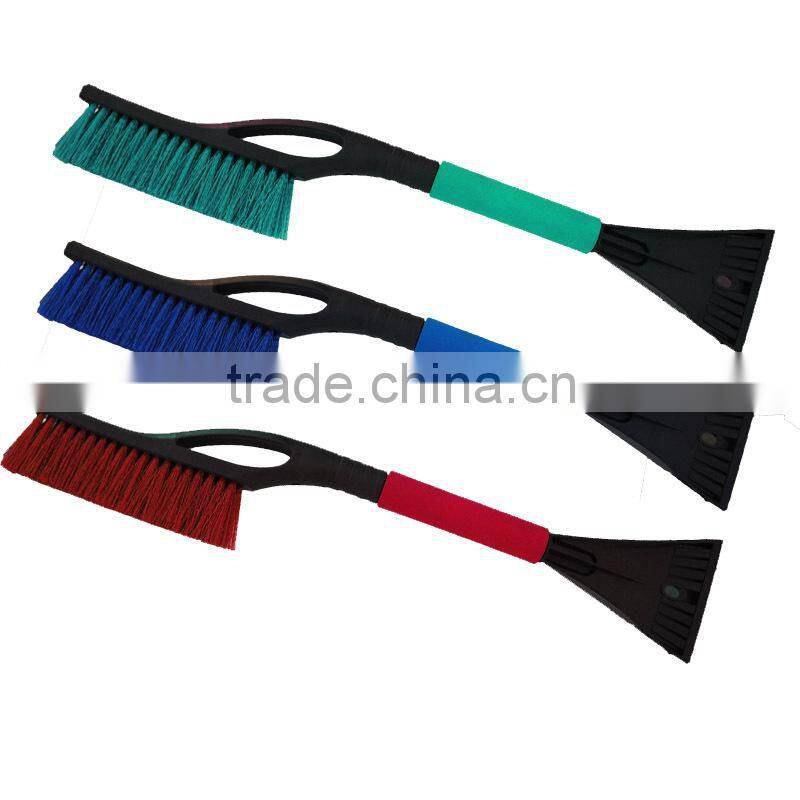 Heavy-duty snow removal brush with ice scraper soft snow removal brush