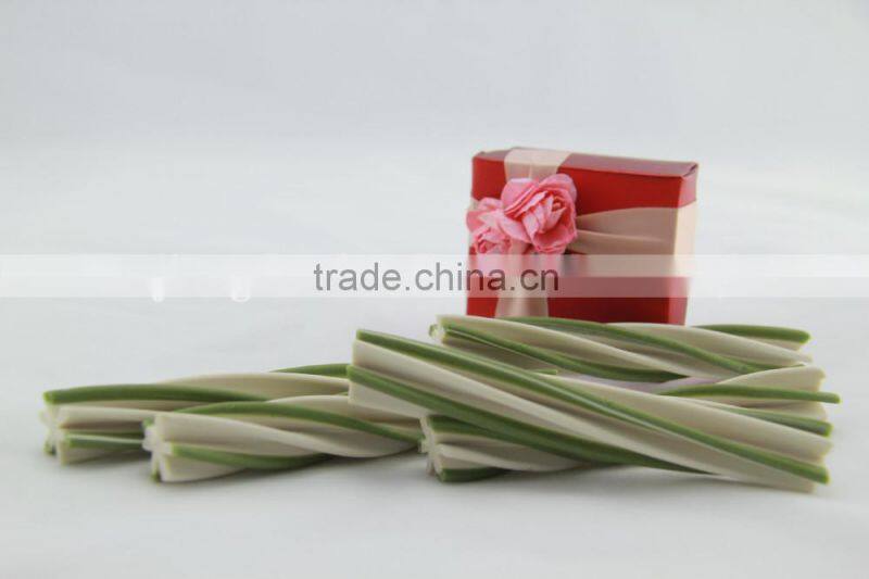 aquarium fish food (two-tone straight dog chews)