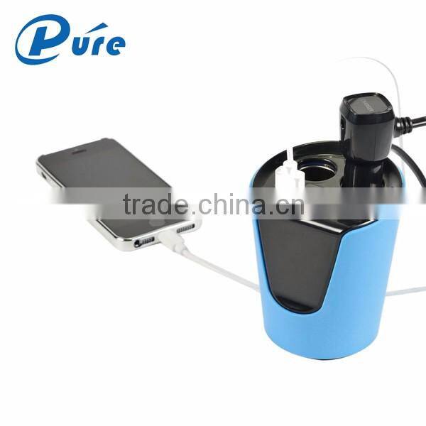 2 USB ports and 2 cigarete socket car power adapter