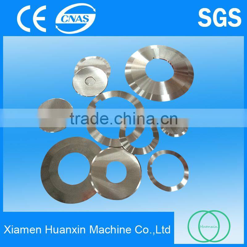 Round knife blade for slitting foil