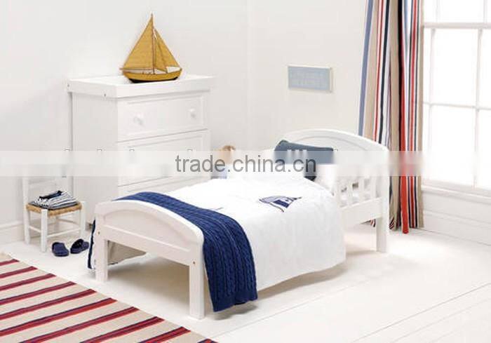 Classical Style Cheap Price Pine wood Nursery Baby Toddler Bed