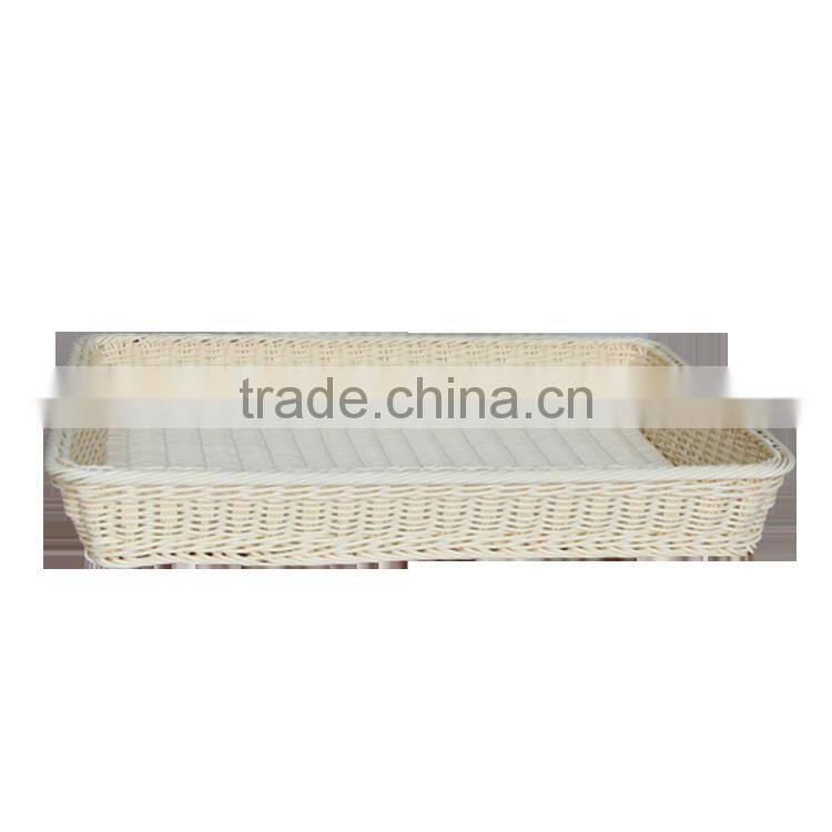 Wholesale plastic rattanwoven picnic basket for fruit and bread display
