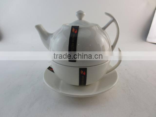 White cheap ceramic/porcelain tea pot set with special handle