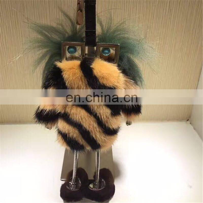 2016 New Fashion Luxury Robot Keychain / Car Accessory or Gift Bag Charm Robot Mink Fur Keychain