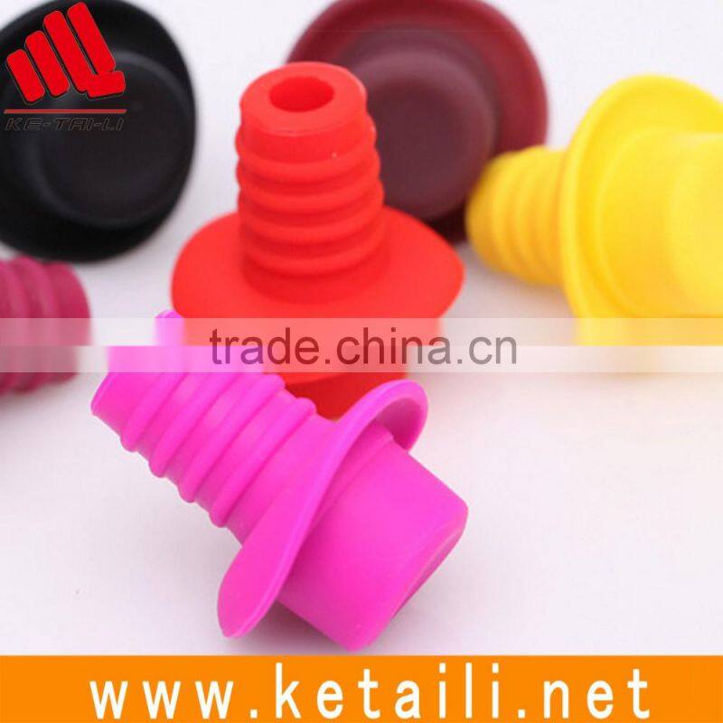 2016 wholesales hot selling fashional high quality cheap christmas silicone wine bottle stopper made in China