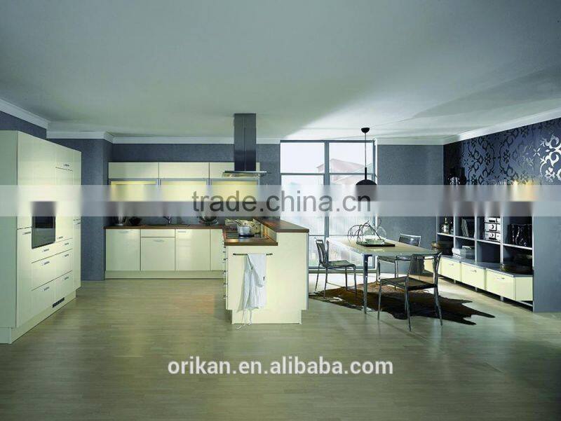 Cuseomized modern Simple white lacquer Plywood kitchen Cabinet Suppliers