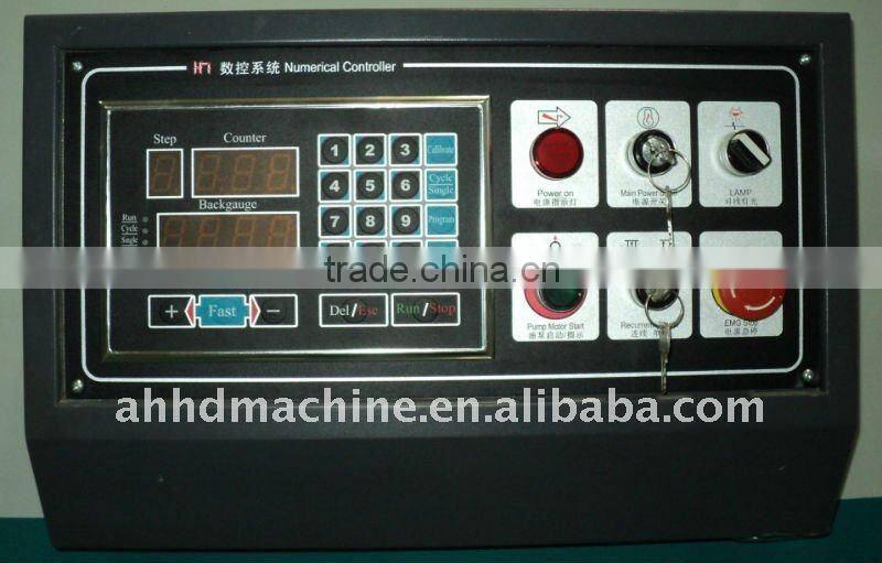 Hydraulic swing beam aluminum profile cutting machine