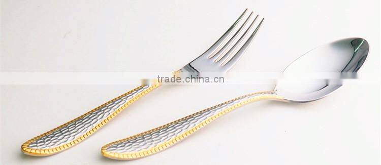 24pcs/72pcs/84pcs cutlery golden plated with wooden case/suitacase