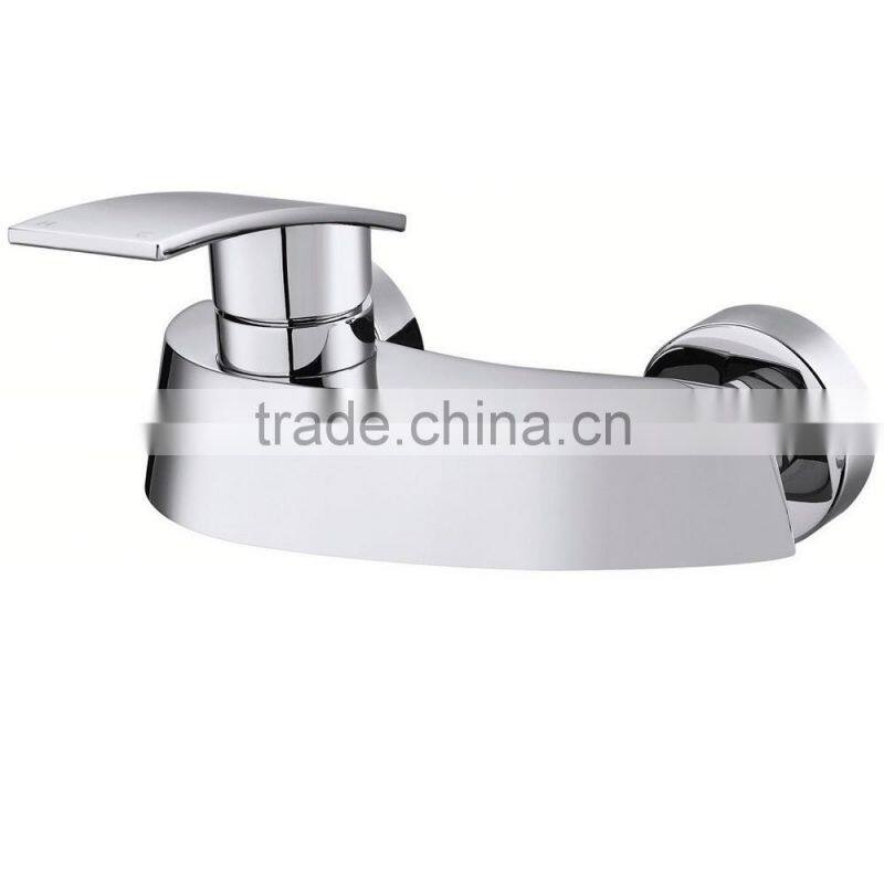 2015 Fashion Single Handle Brass Bathroom Shower Faucet